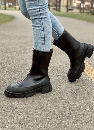 Жіночі ботінки both x lost general zipped leather black

женские ботинки1 фото