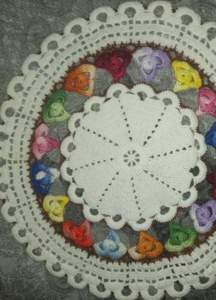 Яскрава витончена серветка