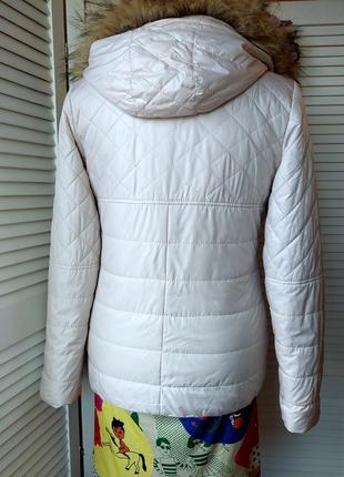 Теплая куртка на 🍁 осень ❄️ зима молочная бежевая л-50 размер8 фото