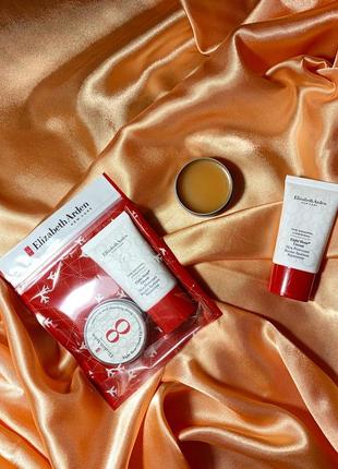 Набор для ухода за телом и губами elizabeth arden eight hour heroes lips & skin lip protect