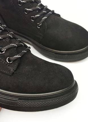Жіночі демісезонні черевики на шеурках із застібкою чорні8 фото