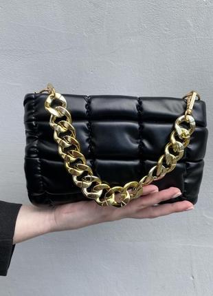 Стильна та модна чорна сумочка на плече2 фото