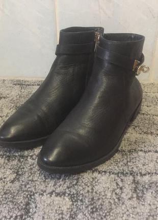 Женские кожаные ботинки 37р осень/весна