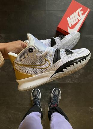 Кросівки nike Pairs Kyrie 2 EYBL Releasing Tomorrow At One House Of Hoops In Brooklyn