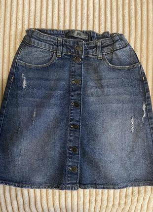 Джинсовая юбка.