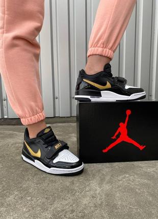 Nike jordan legacy 312 low black gold топові жіночі високі кросівки найк джордан чорні золоті люкс женские черные высокие кроссовки черные золотые