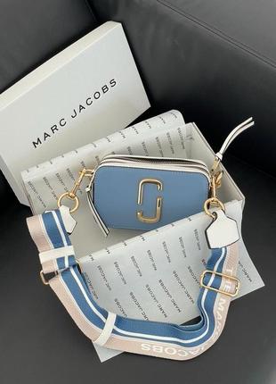 Marc jacobs small camera bag blue white яскрава сумочка марк джейкобс блакитна червона всередині голубая красная внутри сумка с ремешком топ якість