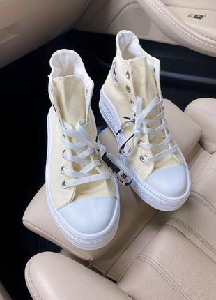 Жіночі кеди converse all star move yellow

женские кеды конверсы