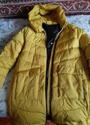 Пуховик женский желтый