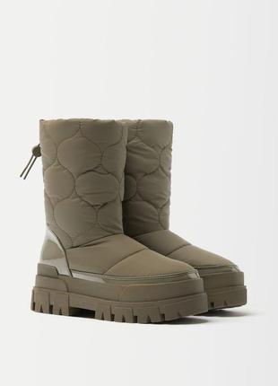 Непромокальні стьобані чоботи bershka р. 37-38