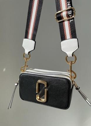 Marc jacobs small camera bag black white міні сумочка марк джейкобс чорно біла червона всередині брендовая черно белая сумка красная внутри