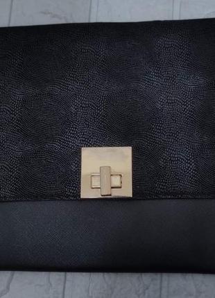 Стильный новый клатчик брендовый. распродажа в связи с переездом!!!распродажа