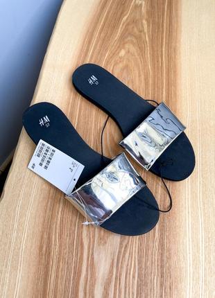 Шльопанці н&м