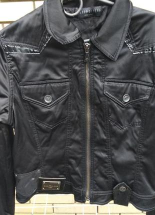 Куртка женская короткая, размер 10.