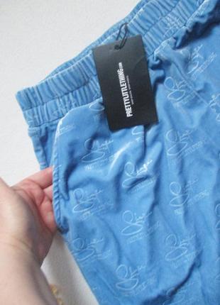 Шикарные велюровые спортивные штаны с надписями высокая посадка prettylittlething 🍁🌹🍁7 фото