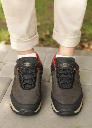 Стильные мужские кроссовки с мембраной, влагостойкие черные/хаки деми, демисезонные, осенние, весенние (осень, весна 2022-2023)3 фото