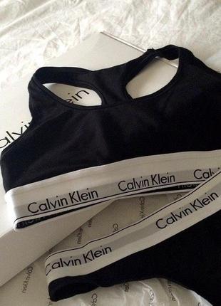 Женский bralette calvin klein1 фото