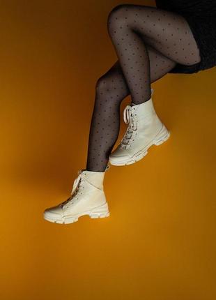 Жіночі ботінки gucci high leather white

женские ботинки гуччі