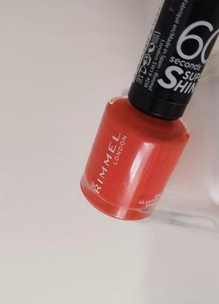 Лак для ногтей rimmel 60 секунд