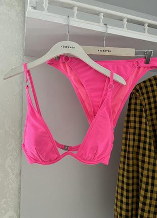 Яркий неоновый купальник zara