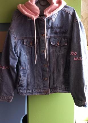 Джинсова куртка
