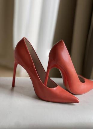 Туфлі zara