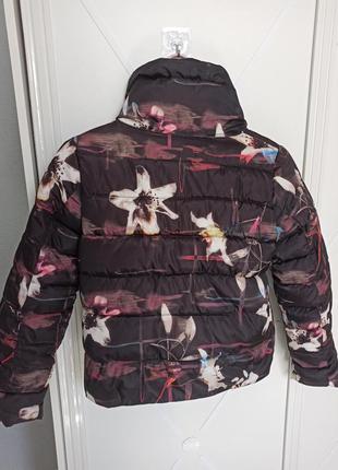 Куртка з квітковим принтом2 фото