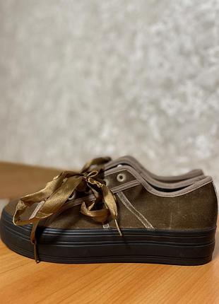 Кеди жіночі