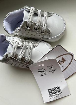Кросівки, кеди, капці, взуття,пінетки,дитячі для немовлят newborn 4