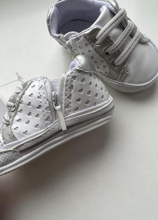 Кросівки, кеди, капці, взуття,пінетки,дитячі для немовлят newborn 6