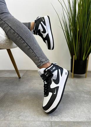 Nike air force mid utility black white жіночі високі кросівки найк чорно білі женские высокие брендовые топовые кроссовки черно белые8 фото