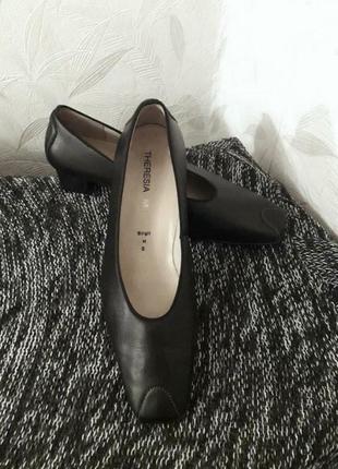 Мягусеньгие и мега удобные туфельки, 42, натуральная  кожа, theresia m1 фото