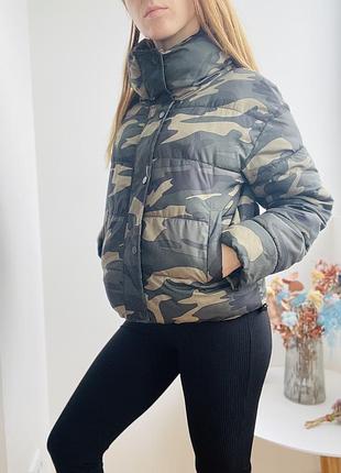 Курточка демісезонна