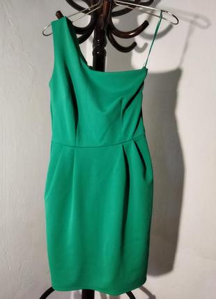 Платье зеленое на одно плече1 фото