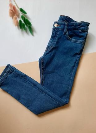 Джинси скіні