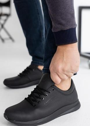 Стильные кроссовки мужские кожаные черные деми,демисезонные,осенние,весенние (осень,весна 2022-2023)