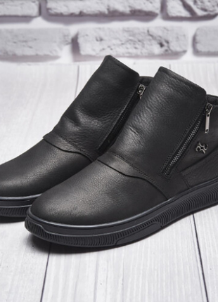 Мужские зимние кроссовки ботинки  натуральная кожа с густым теплым мехом