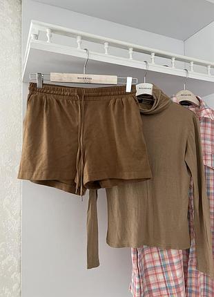 Шорты под замш h&m
