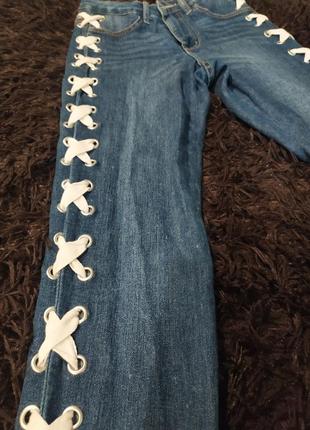 Крутезні джинси  зі шнуровкою2 фото
