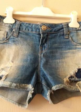 Шорти жіночі джинсові bershka denim розмір m (eur38/uk10)