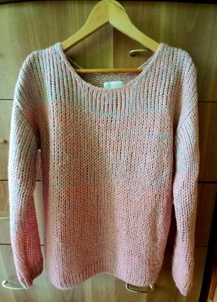 Жіночий светр