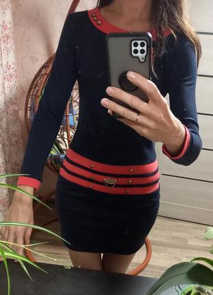 Платье стильное