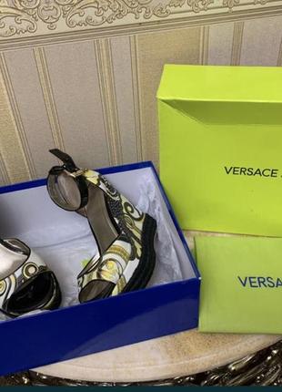 Босоножки versace1 фото