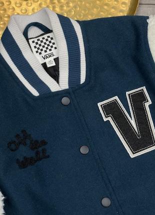 Крутий бомбер шерпа vans varsity letterman jacket6 фото