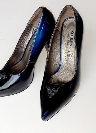 Ефектні туфлі