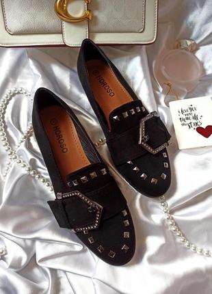 Туфлі лофери чорні з пряжкою та декором / жіночі / зручні/ замшеві / еко замша1 фото