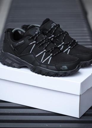 Демисезонные мужские черные кроссовки tnf чоловічі чорні кросівки tnf4 фото
