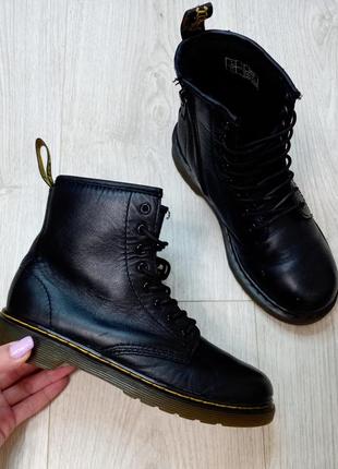 Ботинки  dr. martens.  оригінал 34р.