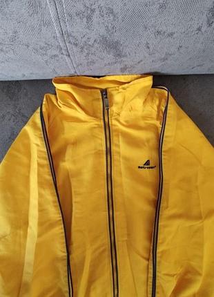 Куртка на підлітка