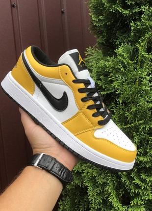 Мужские кроссовки nike air jordan 1 low кожаные стильные баскетбольные желтые